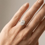 Neria™ - Anello Solitario con Diamante Ovale