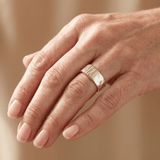 Evia™ - Anello Artigianale in Argento con Design a Spirale