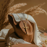 Venerata™ - Collana con Croce