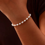 Elegante Bracciale in Perle e Oro