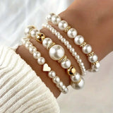Collezione di Eleganti Braccialetti in Perle