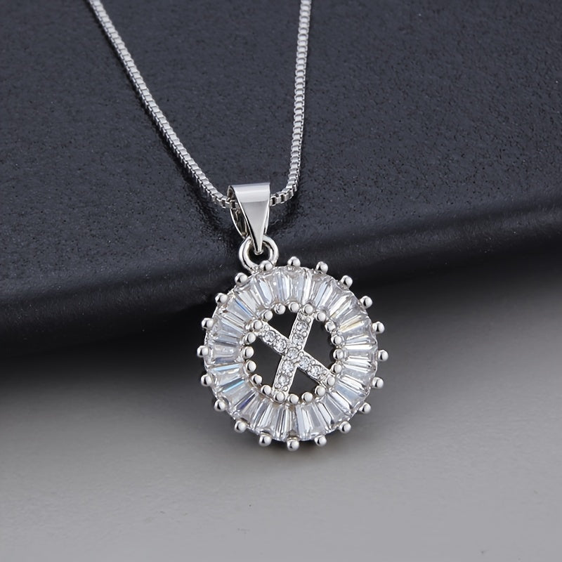 Collar de oro blanco con inicial "Z" y circonitas