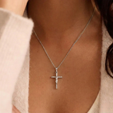 Venerata™ - Collana con Croce