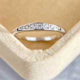 Anello in oro bianco con zirconi micro-pavé