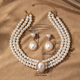 Set di gioielli con perle classiche