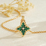 Tiana™ - Collana con Pendente a Trifoglio di Smeraldo Oro
