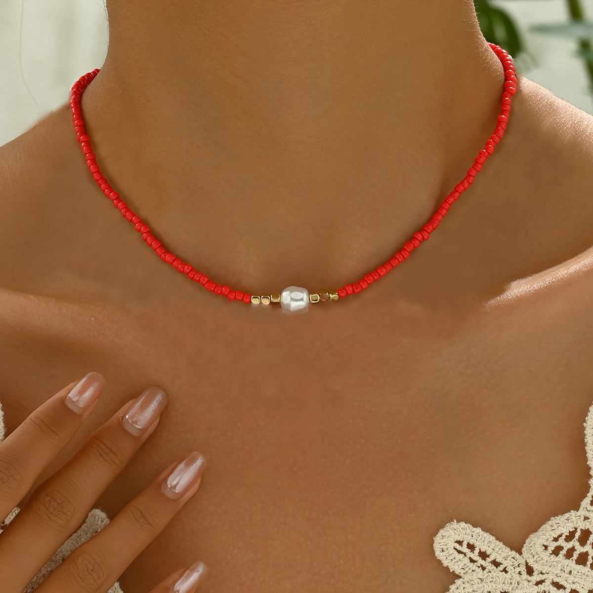 Collar de Perlas Minimalista