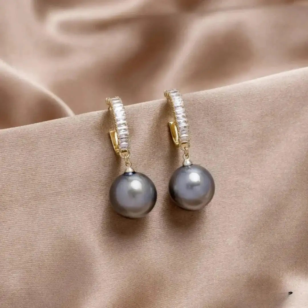 Orecchini Raffinati con Perle e Zirconi