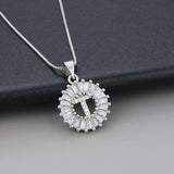 Collana in oro bianco con iniziale "Z" e zirconi