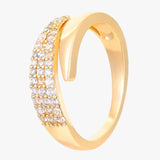 Raffinato Anello in Oro con Gemme Scintillanti