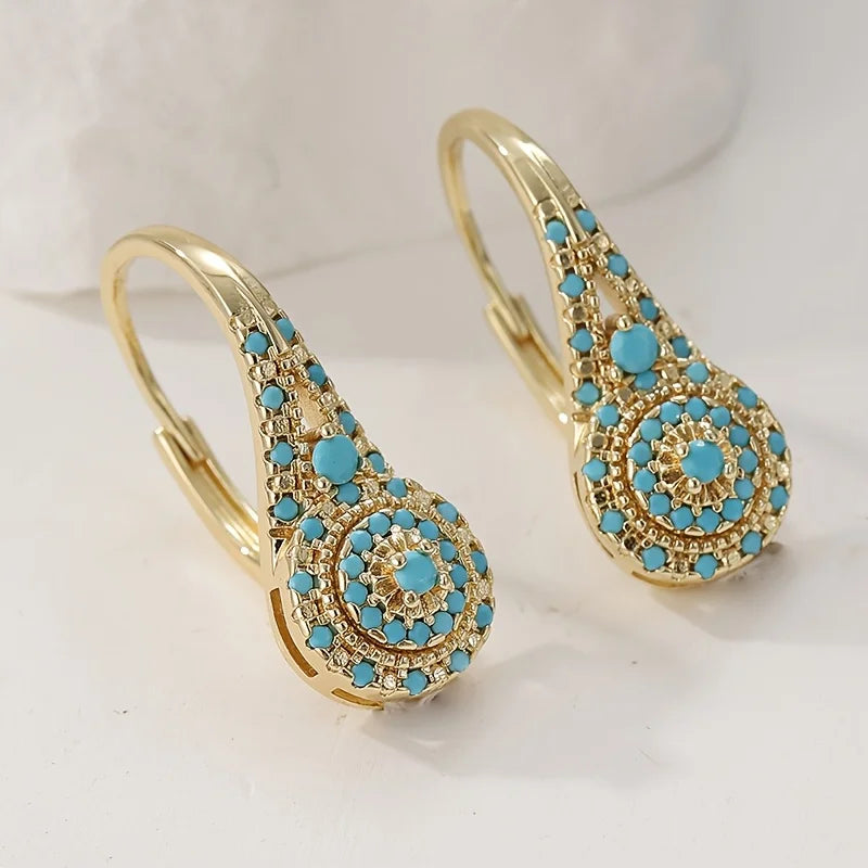 Pendientes elegantes con perlas