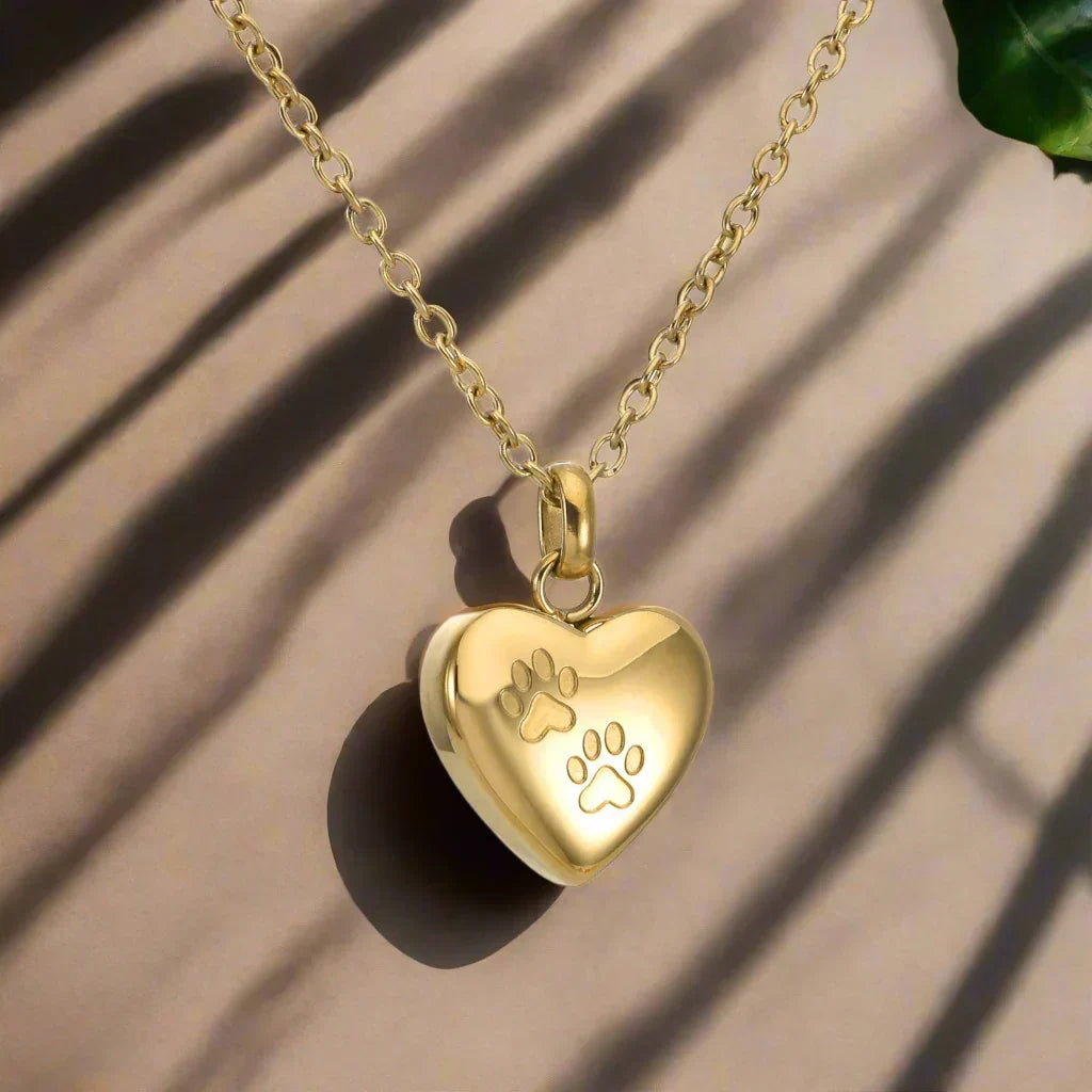 Collar Conmemorativo para Mascotas – Colgante en Forma de Corazón con Grabado de Huella