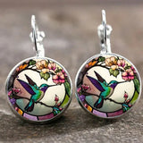 Collana con Pendente a Cupola di Vetro a Forma di Colibrì