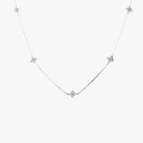 Collana con Zirconia a Forma di Fiore