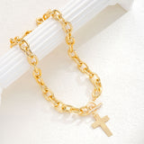 Collana alla Moda con Chiusura Toggle in Oro Bianco e Pendente a Croce
