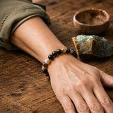 Bracciale in Agata Marrone per Radicamento, Comfort e Stabilità