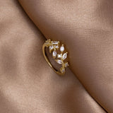Anello in Vite di Cristallo in Oro 18K