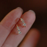 Pendientes de oro blanco con circonitas de tamaño pequeño