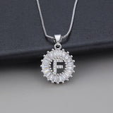 Collana in oro bianco con iniziale "Z" e zirconi