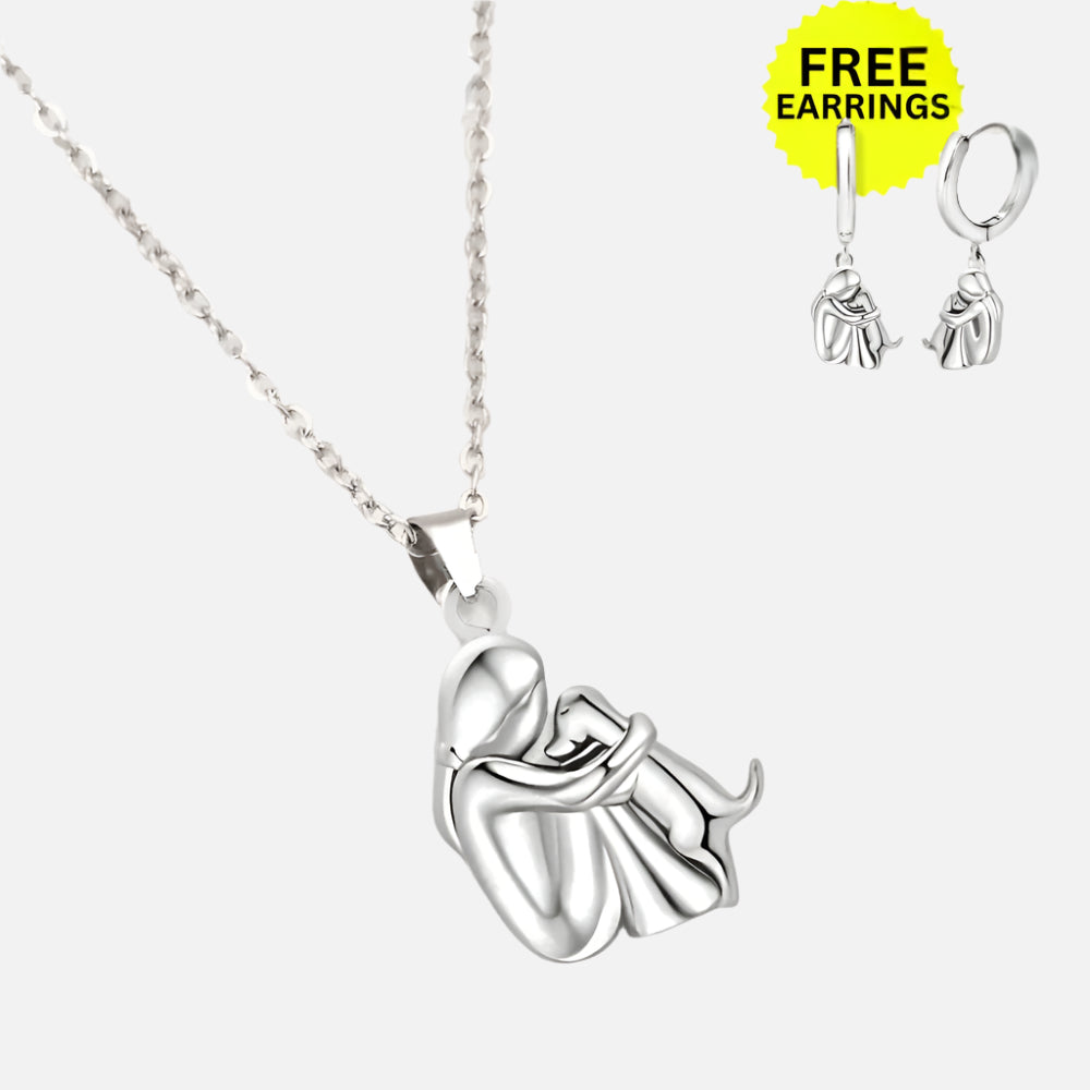 Collana con Pendente Abbraccio e Orecchini in Omaggio – Offerta a Tempo Limitato